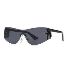 Hot 2024 Top designer Summer Fashion Retro Oversized Square Polarized Sunglasses for Women Men Vintage Shades UV400 Classic Large Metal Sun Glasses 7197s