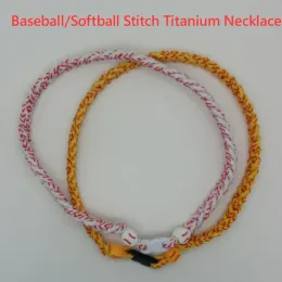 Torques مضفر Fastpitch البيسبول Softball Stitch قلادة التيتانيوم