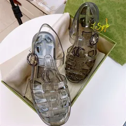 디자이너 샌들 젤리 슬리퍼 여성 신발 고무 사탕 투명한 맑은 여성 G 평평한 버클 비치 고급 로마 신발 녹색 블루 크기 유로 35-42