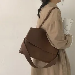 SCP HBP 여성 가방 대용량 단순 토트 백 2021 패션 겨드랑 서류 가방 호보 디자이너 고급 한국 어깨 지갑 282G