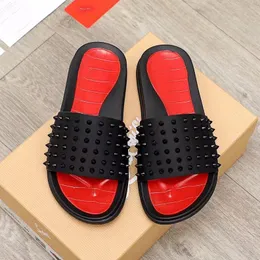 Man Red Slippers Bottoms MEN Classic Spike Flat Spikes Slide Sandal Thick Rubber Sole Slipper Studs Slides Platform Mules Summer Casual Fashion Shoes d3cbf s s b7361