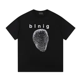 Paris Style Rivet Mask Print Tee Designer T Shirt Spring Summer Summer Fashion Skatboard Men Women Tshirt 24SS 0220