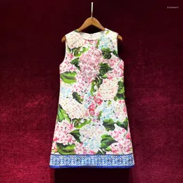 Casual Dresses European And American Women's Wear Spring 2024 Sleeveless Round Neck Hydrangea Jacquard Heavy Nail Bead Fashion Dress