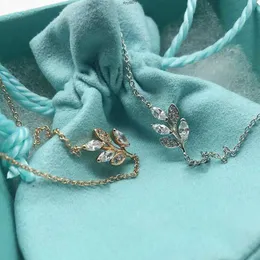 P4z4 Ожерелья с подвесками S925 Стерлинговое серебро Tiffanynet Маленький свежий бриллиант Ветка Росток Ожерелье Сладкий корейский лист Короткий кулон Цепочка с лесным воротником