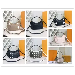 Projektant marki Bagatelle BB M46091 Mini hobo torba na ramię w skórze rozmiar: 25*18 cm torebki