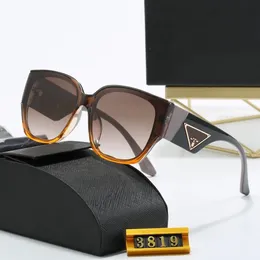 22024 nova moda Mens Sunglasses Designer Sunglasses para Mulheres Opcional de alta qualidade Polarizada UV400 lentes de proteção óculos de sol 3819 3829