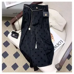 Chan-Jeans mit Gürtel, Chandal-Hose, Logo-Druck, schwarze Farbe, lange Hose, Pariser Designer-X-Damenhose, hohe Taille, Markenhose 2202