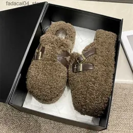 Slippers Flats Mules Shoes Fur Women Platform Slippers Winter 2024 New Brand Warm Casual Flip Flops Short Plush Home Walking Mujer Botas Q240221