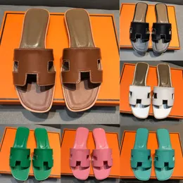 Designer: Classic Women's Sandals, Slippers, Fashionable Luxury Floral Slippers, Leather and Rubber Flats, Sandals, Summer Beach Shoes, Loafers, Gear Sole Slippers