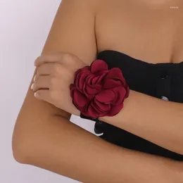 Halskette-Ohrringe-Set, 2-teilig, handgefertigt, Rose, eleganter Kragen, Bohemian-Stil, übertriebene Blume, Armband, Halskette, Beflockungsstoff, Schlüsselbeinkette