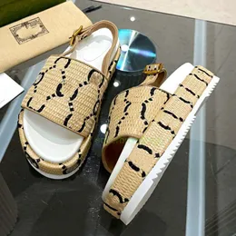 Designer Slides Salto Alto Sandálias de Fivela Dourada para Mulheres Dressy G Verão Sliders de Luxo Top Moda Couro Salto Alto Chunky 5cm Festa Banquete Slide Sapatos OCUZ