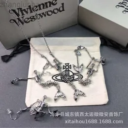 Designer Vivianes Westwoods Jewelry Viviennr Western Empress Dowager Mermaid Skeleton Halsband Justerbart Ben Joint överdriven Hip Hop Punk Saturn NEC