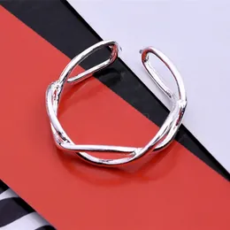 Cluster Rings 2024 Fashion Female Temperament Jewelry Ring Simple Geometry Hollow Out Open Silver Plated Party Fine Gift