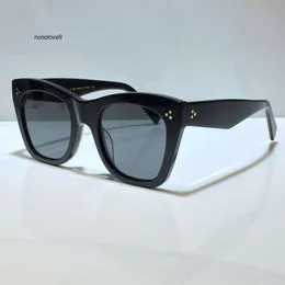 2024 Yeni Tasarımcı Kadınlar 4004in Yaz için Zarif Stil UV Korumalı Kalkan Lens 4S004 Kedi Göz Güneş Gözlüğü Moda Stil Tam Çerçeve Moda Gözlük Kutu Giyim