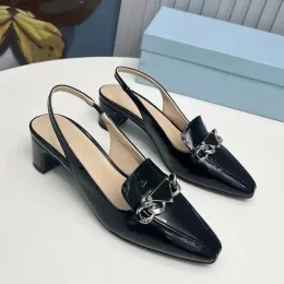 Sandali con scarpe eleganti con punta posteriore in vera pelle Décolleté con tacco medio spesso Scarpe da sera per feste da donna Marchio di stilisti di lusso 11