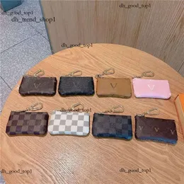 Designer LVSE Walls 5 Färger Keychain Ring Key Pouch Coin Purse Damier Leather Women Men Small dragkedja Purs Wallet med låda och dammväska 405