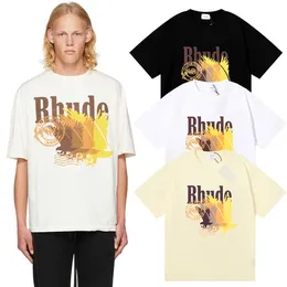 Rhude T-Shirt Tasarımcı Moda Lüks Brandmen's T-Shirts Niche Moda Yeni Posta Gradyan Renk Deseni Baskı Yüksek kaliteli Çift İplik Saf Pamuk Kısa Kollu
