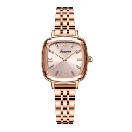 Retro-Serie Uhr Cleverly Edelstahlband Quarz Damenuhren Quadratisches Zifferblatt Damenuhr Brillante leichte Armbanduhren287g