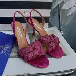 アクアッズーラサンダルイブニングリアスリングシューズクリスタルデコレーションポンプ女性ヒールオープントゥートゥードレスシューズスティレットヒールラグジュアリーデザイナー工場靴