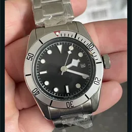 Nya modemän avslappnade automatisk rörelse mekaniska män armbandsur röda ram svart urtavla rotor montres solid lås stål klockor man titta