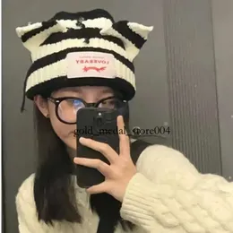 Beanie/Kafatası Kapakları Kpop Sokak Çocukları Hyunjin Hendy Aynı Beanies Wayv Leekekte Örme Kedi Kulak Şapkası Moda Sevimli Loverboy Casual Meapwear 851