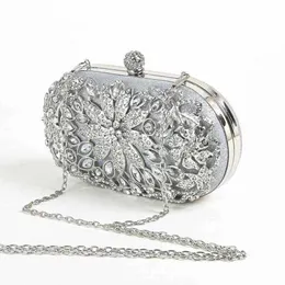 Nowe wysokiej klasy sprzętowe ozdoby diamentowe torba Cheongsam z wydrążoną inkrustowaną diamentową torbą na obiad kwiatowy, formalna sukienka, impreza, ręczna torba damska 240222 240222