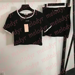 Sexy conjunto de saia magro manga curta colheita topos carta impressão alta elástica saias apertadas moda retalhos malha camisetas vestido