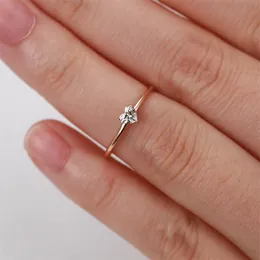 Simple Mini Knuckle Finger Rings Women Love Heart Diamond Ring Classic Luxury CZ Zircon Wedding Jewelry