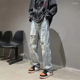 Mäns jeans manliga cowboybyxor med slitsar hiphop pläd för män trasiga byxor hål rippade rivna grunge y2k koreansk stil lös