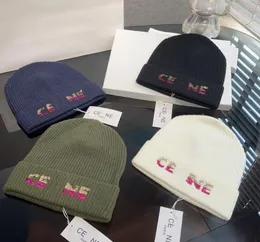 Luxury Wool Sticke Hat Beanie Designer Kvinnor broderi paljett brev mössa mössa skalle mössa vinter varm mode män fiskare cel hatt hög kvalitet gratis fartyg