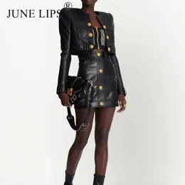 Skirts Skorts JUNE LIPS 2023 Summer New Street Trendsetter PU Leather Bag Buttock Skirt Fashion Metal Zipper Small Crowd Design Wholesal YQ240223