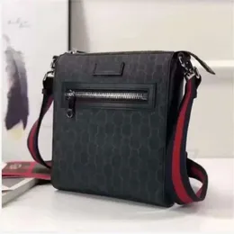 Torby na ramię luksusowe projektanci męskie torby na ramię Man Kolejne mody torebka Bolsas Messenger Bag Crossbody torebka 2024 NOWOŚĆ
