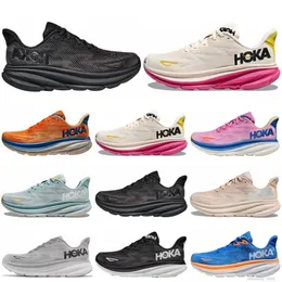 Barn Desinger Shoes Clifton 9 Hoka One Bondi 8 Athletic Shoe vandringsskor Sneakers Chock Absorbering Road Fashion Top Designer Women Storlek 25-35