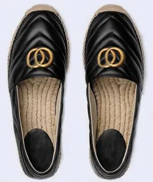 Tasarımcı Klasik Lady Platform Balıkçı Ayakkabı Lüks Düz Kadınlar Straw Soater Sıradan Tekne Ayakkabı Metal Tokası% 100 Deri Bayanlar Tembel Loafers Marka Tasarımcı Ayakkabı GGG
