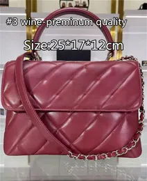 Preminyum Deri Çantalar Crossbody Çantalar Patent Deri Lüks Tasarım