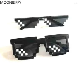 Sunglasses Funny Thug Life Pixel Original Costumes Woman Male Vintage Black Mosaic Cool Glasses
