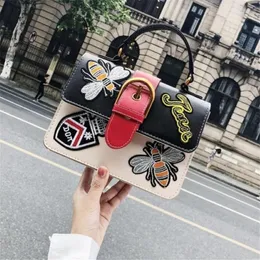 Designer- Shoulder Bags Tide Embroidery Hand-held Shoulder Bag Korean Color Contrast Assorted Cross Body Small Square Fashion Z4300L