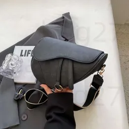 S 안장 숄더백 크로스 바디 최고의 패션 여성 클래식 가죽 가방 클러치 토트 지갑 Ladieshandbag