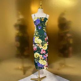 Marca de moda europeia vestido midi de seda verde escuro com estampa floral justo e justo