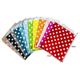 1000pcs 13x18cm polka dot style الأكياس الورقية kraft craft diy الديكور التغليف لطيف هدية هدية حقيبة حلوى لحفل الزفاف 5x7 بوصة