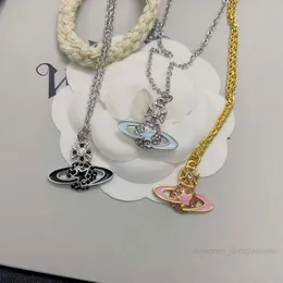 女性のための惑星ネックレスデザイナーネックレスVivienen Luxury Jewelry Viviane Westwood niuhuo Saturns新しいネックレス女性ピンラブパールジュエリーアクセサリー珍しい