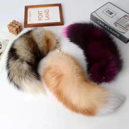 40cm/16" Real Genuine Fox Fur Tail Keychians Cosplay Toy Car KeyChain Bag Charm Pendant Tassels