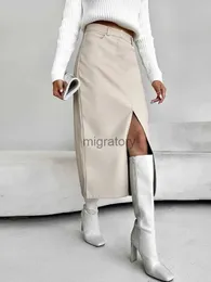 Skirts Skorts Black PU Womens Midi Skirt with Slit Fro Women 2024 Autumn Elegant Faux Fur Wrap for Office Leather Bottoms Korean YQ240223
