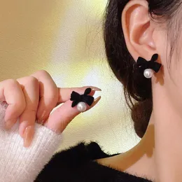 Ohrstecker Süße schwarze Samtschleife Imitationsperle für Frauen Modetrend elegantes sanftes Temperament Mädchen Geburtstagsgeschenke