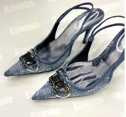 2023SS 새로운 D-VENUS DENIM HEELS 슬링 백 여성 샌들 펌프 D Kittie Canvas D Venus Beach Summer Luxury Designer Womens High Heel89