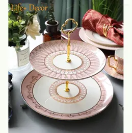 Plattor Modern lyxig fin Bone China Dynenrware Set Plate Dish Dish Pink Color Two Liers Dessert Tray For Wedding Restaurant El