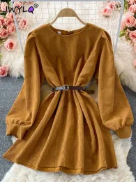 Dress Vintage Oneck Corduroy Belt Womens Clothing Spring Autumn Long Sleeve Loose Slim Dress For Women New Fashion Midi Party Dresses