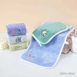 Towel Baby Bath Towel Boys Girls Coral Velvet Cute Soft Absorbent Children Towels for Newborn Infant Kids Washcloth Face Towel 50x25cm