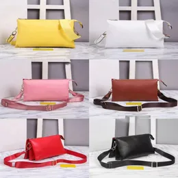 YY Designer Sling Cousin Clutch Worka portfel Multi kolor torebki torebki Pasek krzyżowy Łańcuch ciała późna moda Dwa ramię Embos263a