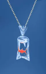 Creative Water Bag Pendant Novel Goldfish Transparent Harts Koi Halsband ger dig lycka till män och kvinnor fina smycken1405599